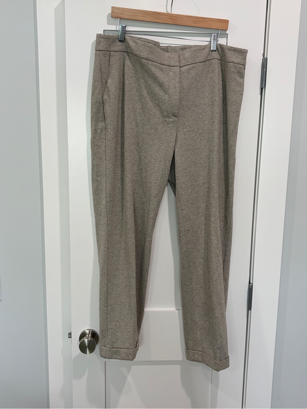 Talbots Straight-Leg Pull-On Pants in Taupe Speckle